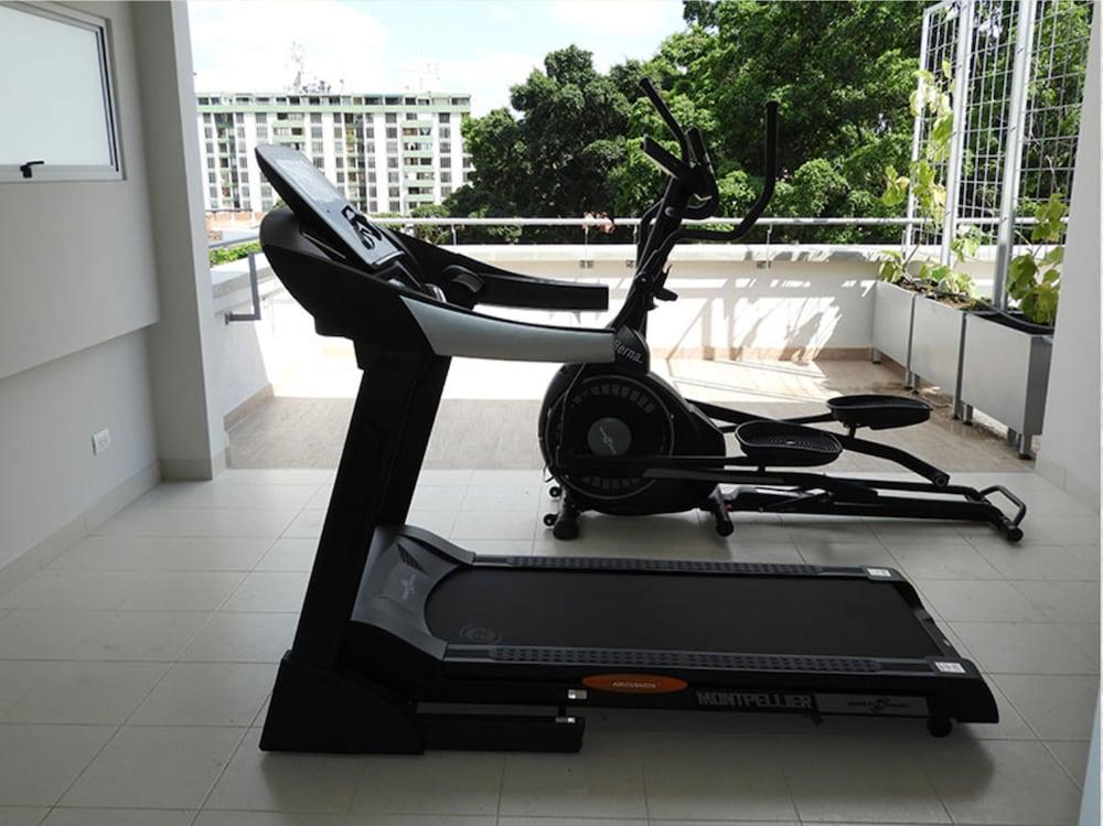 Park V Hotel & Suites Cali Ngoại thất bức ảnh