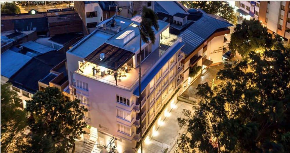 Park V Hotel & Suites Cali Ngoại thất bức ảnh