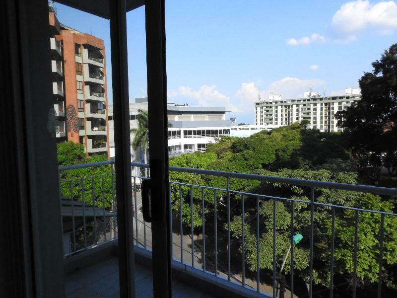Park V Hotel & Suites Cali Ngoại thất bức ảnh